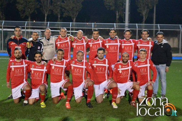 Una formazione biancorossa all’inizio della stagione 2015-2016 (foto da zonalocale.it)