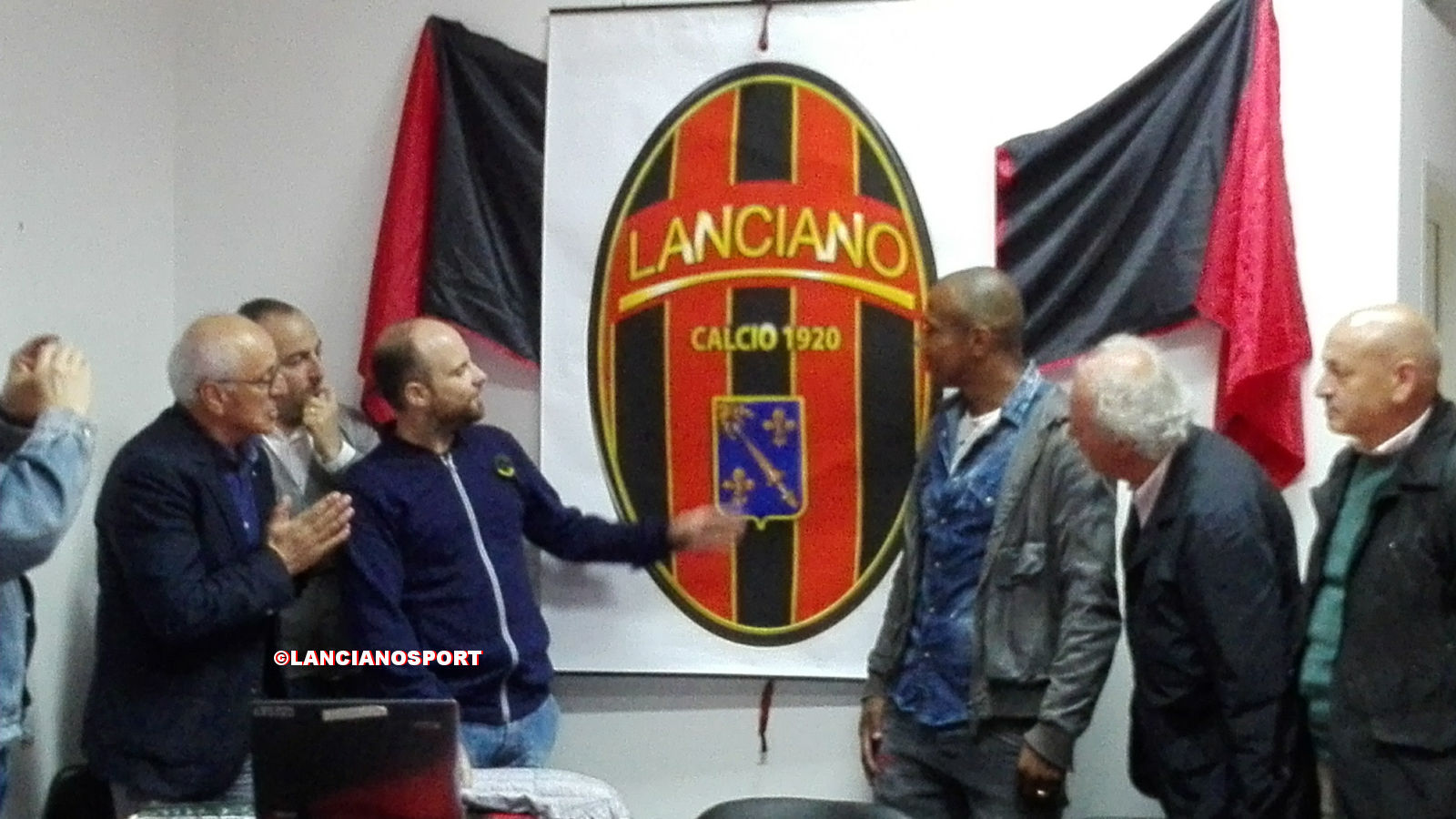 Ecco il Lanciano Calcio 1920: con l’assemblea allo stadio nasce il nuovo club rossonero