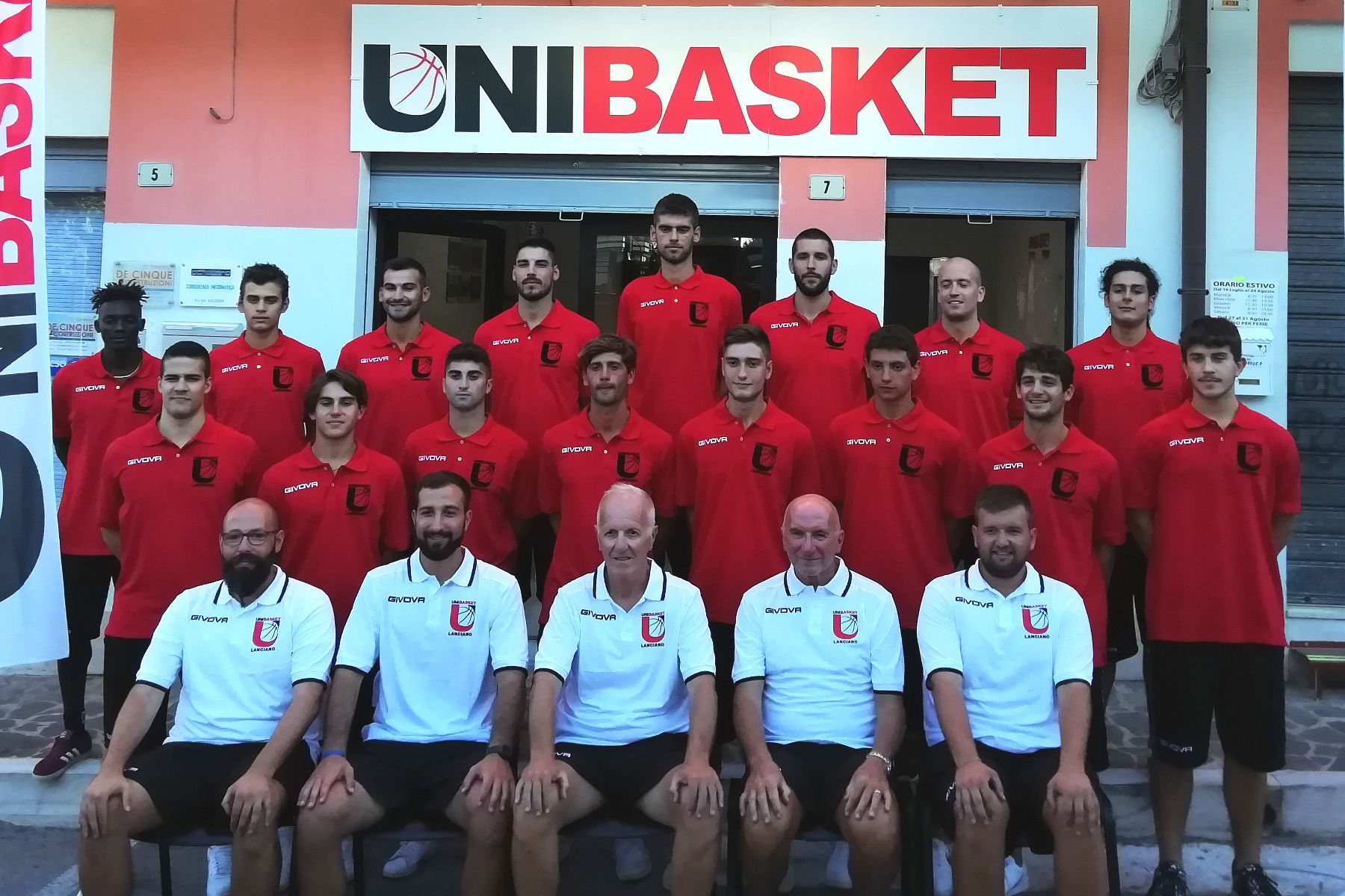 L’Unibasket Lanciano adotta i colori rossoneri: l’obiettivo è vincere in Serie C Gold