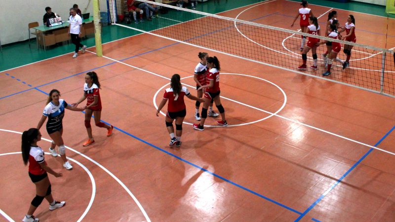 La Volleyball debutta con una sconfitta, Cedas supera Crecchio